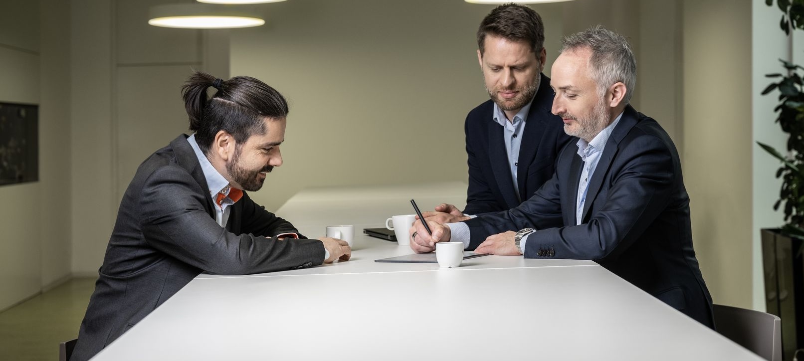 Costs of not adopting modern HR tech services and tools